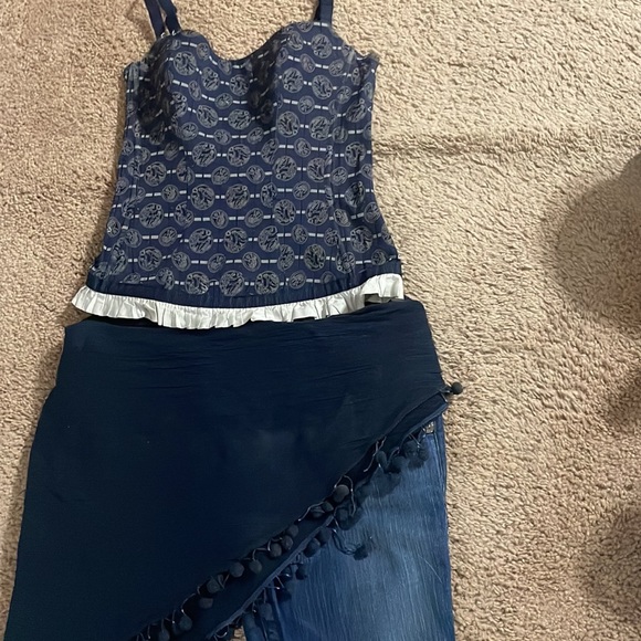 Ongossamer size medium corset tank blue and white trimmed with white lace! - Picture 3 of 4